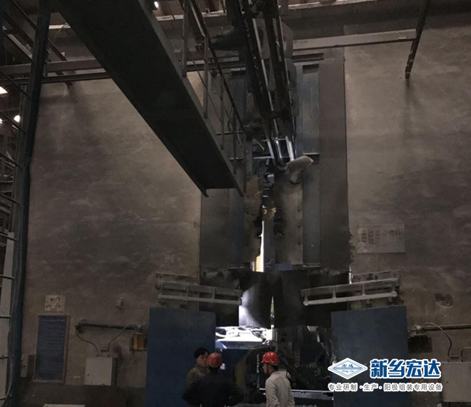 洛陽萬基炭素有限公司(雙陽極電解質清理機）